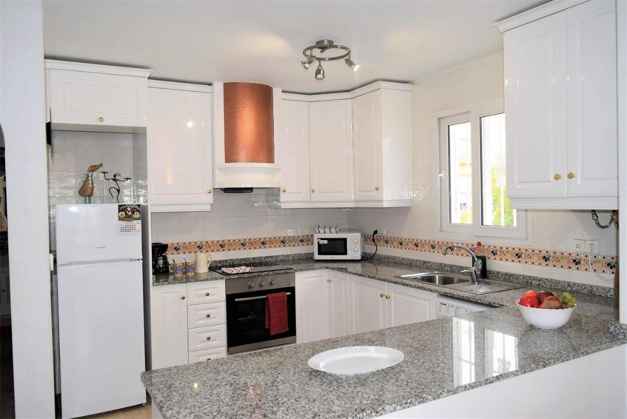 Fabulous 2 Bed 2 Bath Apartment ! Villamartin  Eksteriør billede