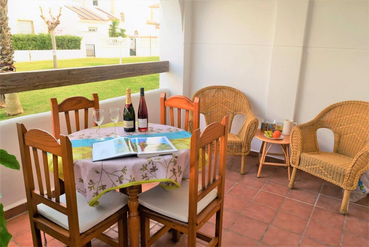 Fabulous 2 Bed 2 Bath Apartment ! Villamartin  Eksteriør billede